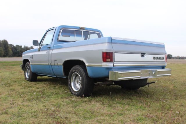 1984 Blue Chevrolet C-10