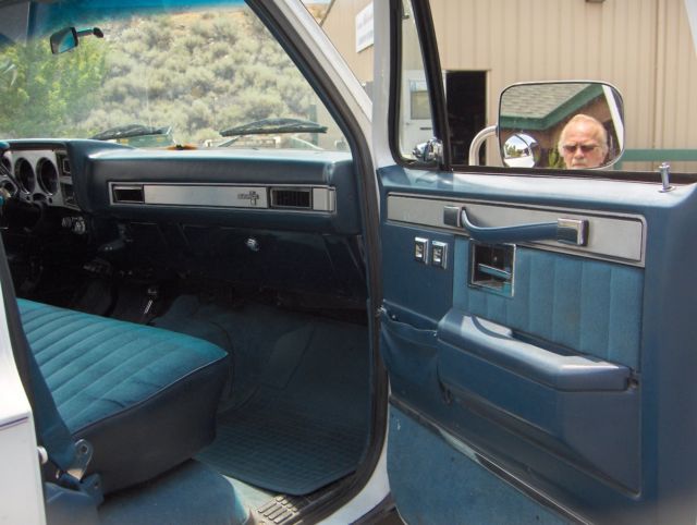 1984 White Chevrolet C/K Pickup 1500 Standard Cab Pickup