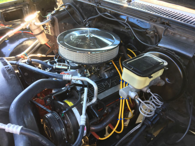 1984 Blue Chevrolet C-10 Standard Cab Pickup