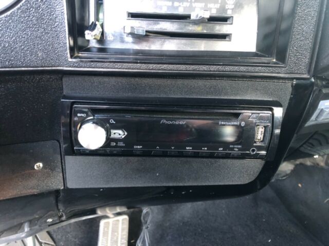 1984 Grey Chevrolet Blazer SUV