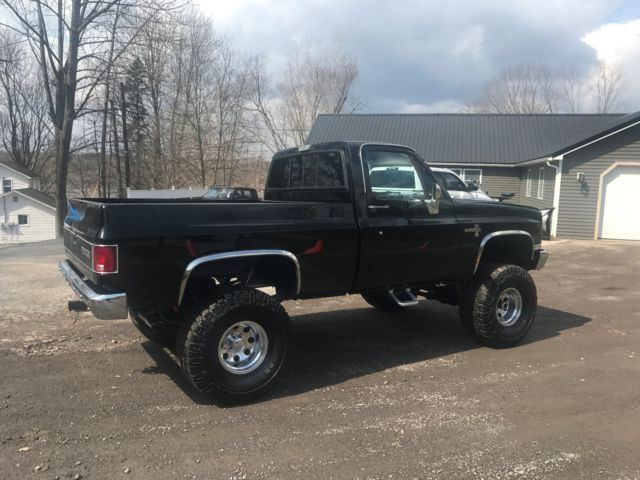 1984 Black Chevrolet C/K Pickup 1500 Standard Cab Pickup