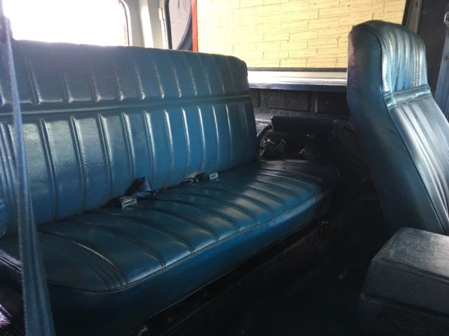 1984 Blue Chevrolet Blazer SUV