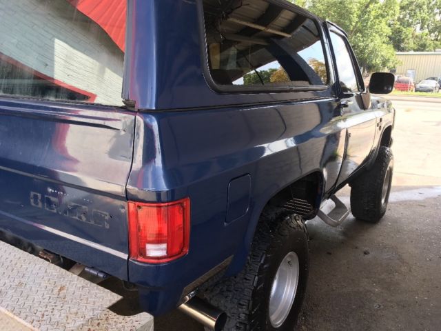 1984 Blue Chevrolet Blazer SUV