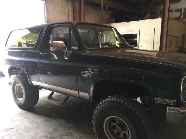 1984 Blue Chevrolet Blazer SUV