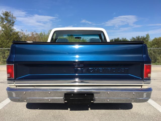 1984 MEDIUM BLUE/WHITE Chevrolet C-10 PICKUP