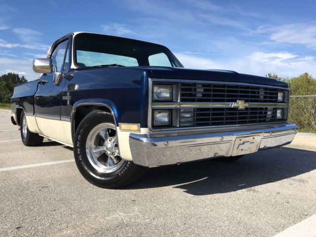 1984 MEDIUM BLUE/WHITE Chevrolet C-10 PICKUP