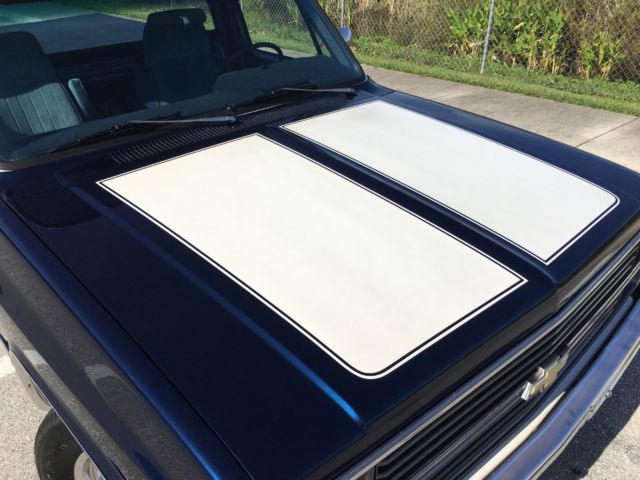 1984 MEDIUM BLUE/WHITE Chevrolet C-10 PICKUP