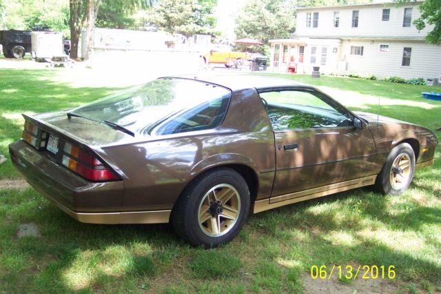 1984 Brown Chevrolet Camaro Coupe