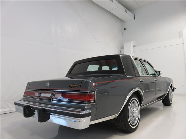 1984 Gray Chrysler Other --