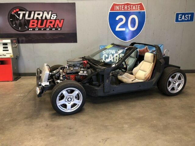 1984 Black Chevrolet Corvette What body?