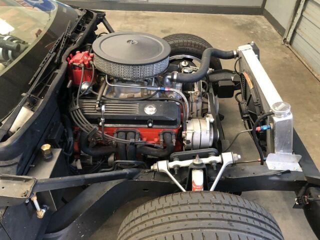 1984 Black Chevrolet Corvette What body?