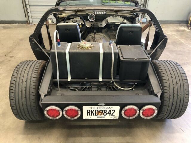 1984 Black Chevrolet Corvette What body?