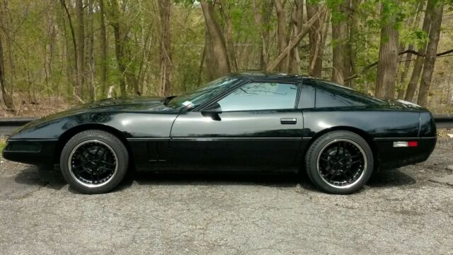 1984 black Chevrolet Corvette Coupe