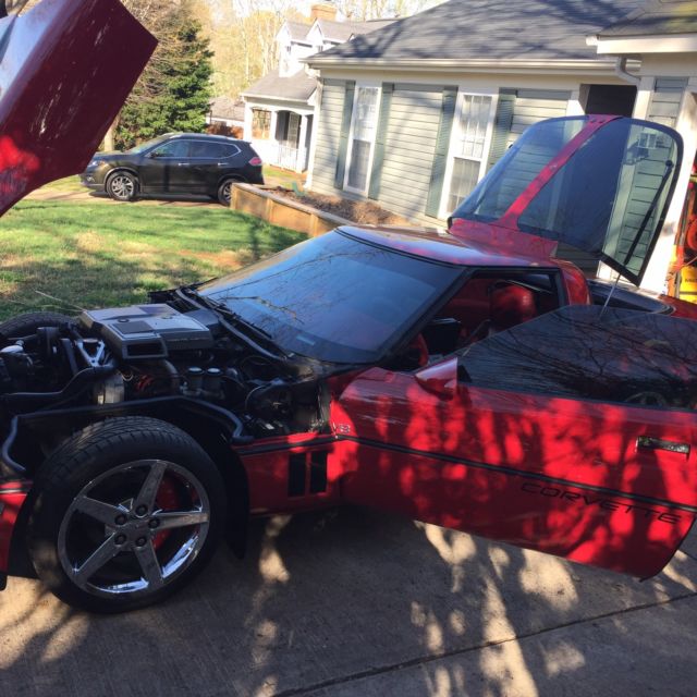 1984 Red Chevrolet Corvette Hatchback