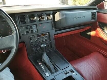 1984 Red Chevrolet Corvette Coupe