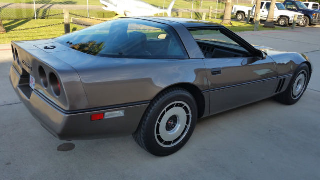 1984 Bronze Chevrolet Corvette Coupe