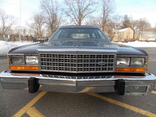 1984 Brown Ford Crown Victoria Wagon