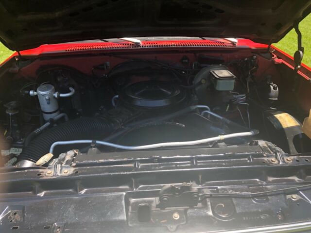 1984 Red Chevrolet C-10 Pickup