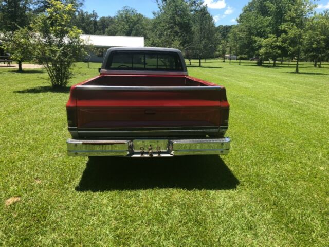 1984 Red Chevrolet C-10 Pickup
