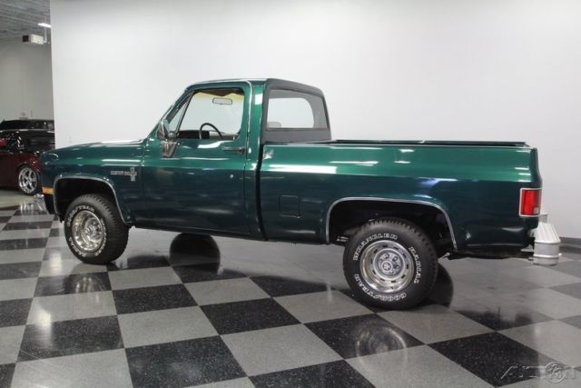 1984 Green Chevrolet K10