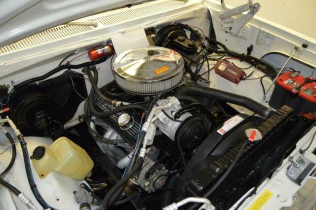 1984 White Dodge Ram 1500