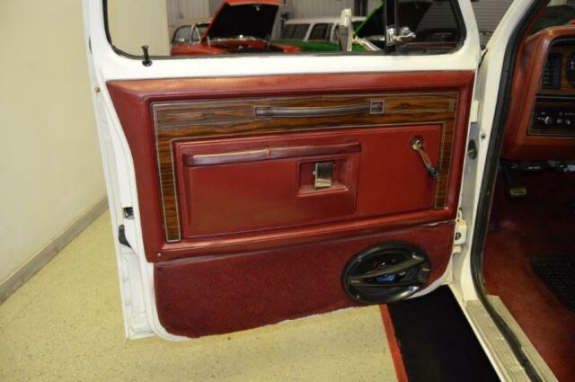 1984 White Dodge Ram 1500