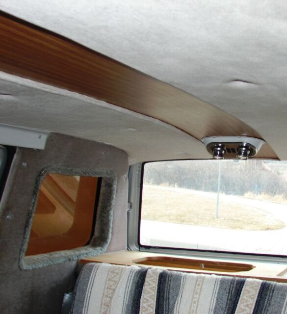 1984 Silver Dodge Ram Mini Minivan