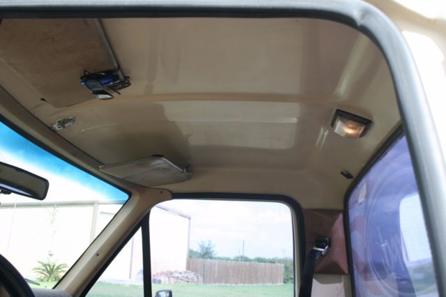 1984 Tan Ford F-150 Standard Cab Pickup