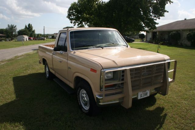 1984 Tan Ford F-150 Standard Cab Pickup