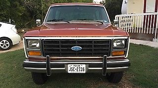 1984 Copper/White Ford Bronco SUV
