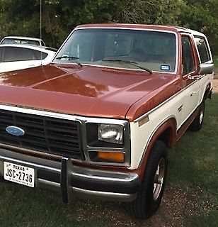 1984 Copper/White Ford Bronco SUV