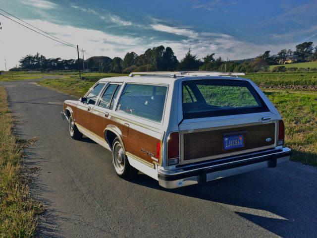 1984 white Ford Other Wagon