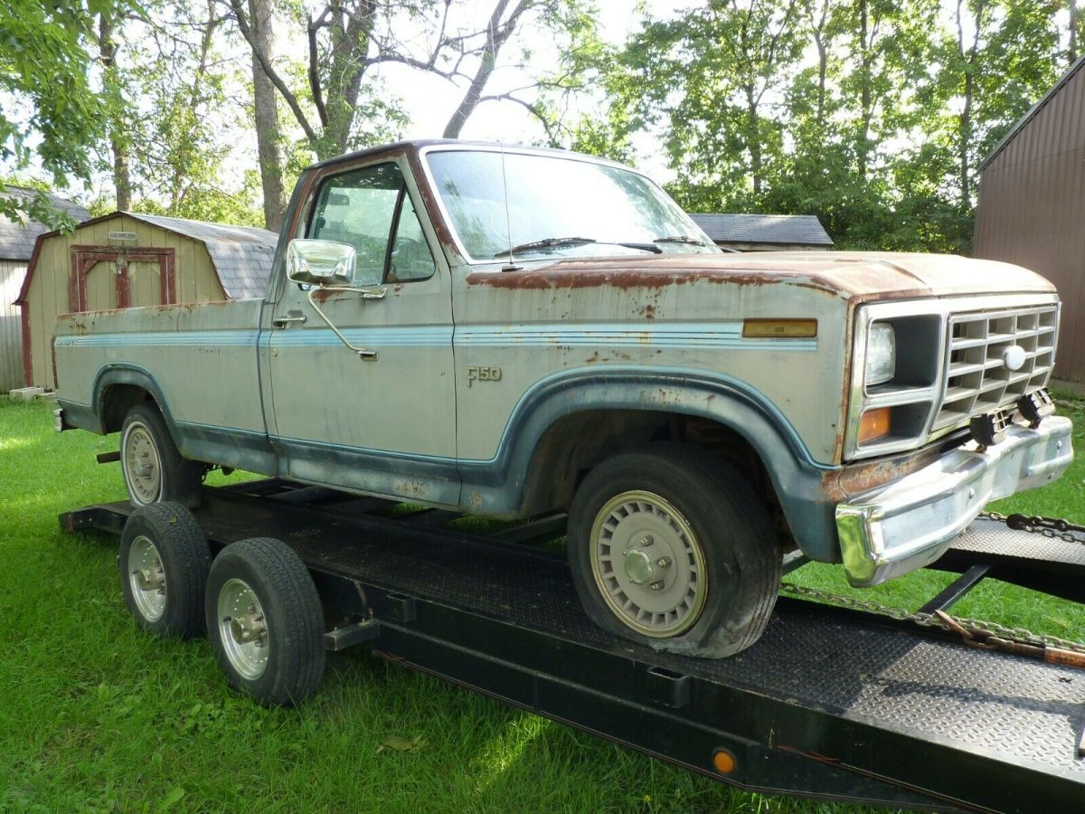 1984 Ford F-150 Standard Cab Pickup