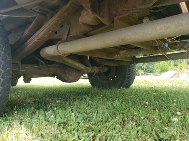 1984 Brown Ford F-150 Extended Cab Pickup