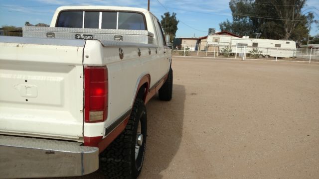 1984 Ford F-250 Extended Cab Pickup