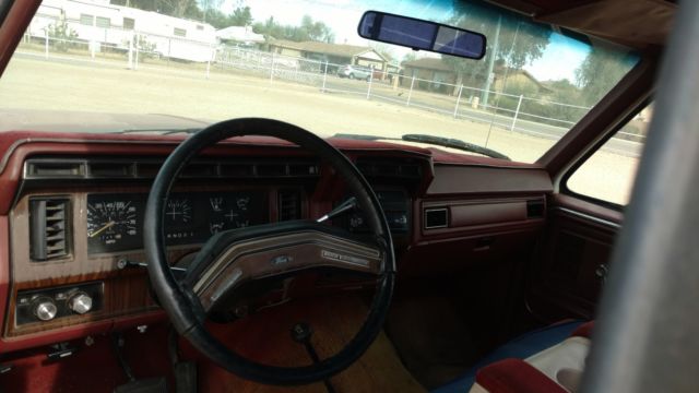 1984 Ford F-250 Extended Cab Pickup