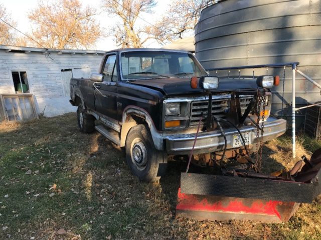 1984 Black Ford F-250 Standard Cab Pickup