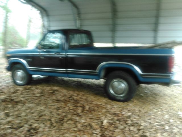 1984 Blue Ford F-250 Standard Cab Pickup