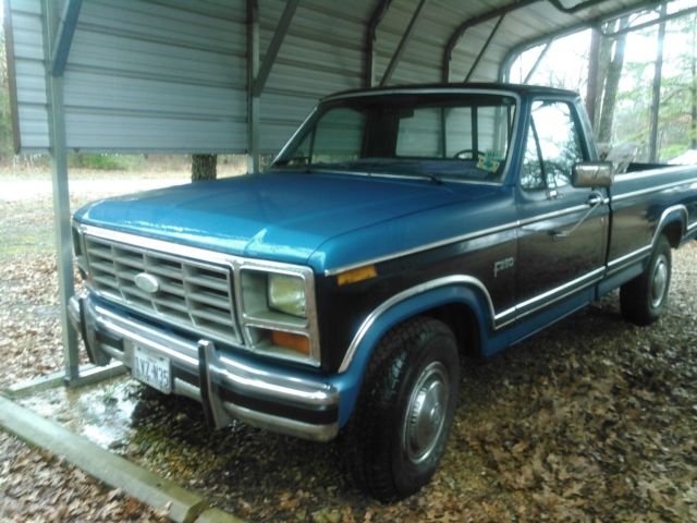 1984 Blue Ford F-250 Standard Cab Pickup