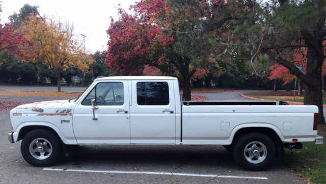 1984 White Ford F-350 XLT LB Crew Cab Pickup