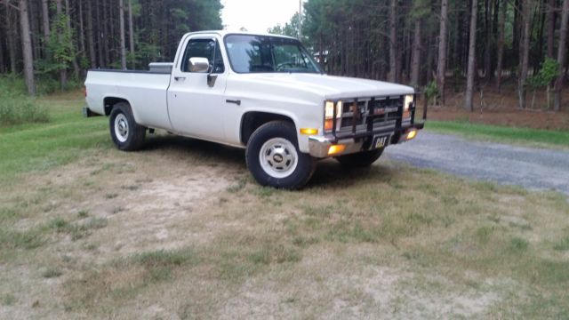1984 White Chevrolet C/K Pickup 2500 Standard Cab Pickup