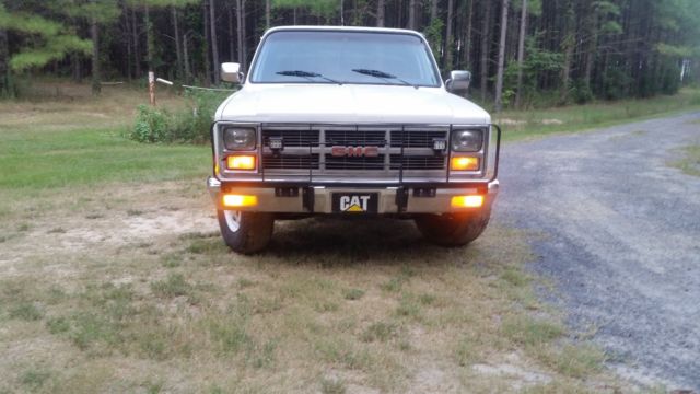 1984 White Chevrolet C/K Pickup 2500 Standard Cab Pickup