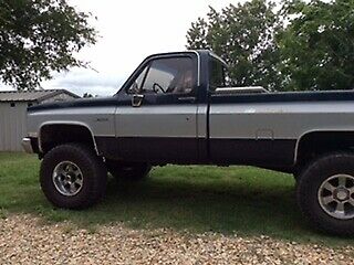 1984 Blue/Gray Chevrolet C/K Pickup 1500 Standard Cab Pickup