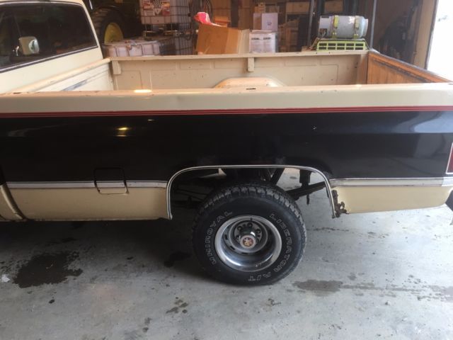 1984 GMC Sierra 1500 2 door