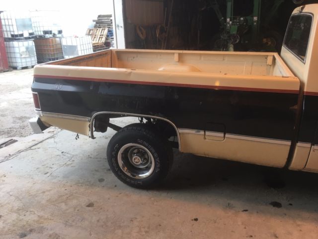 1984 GMC Sierra 1500 2 door