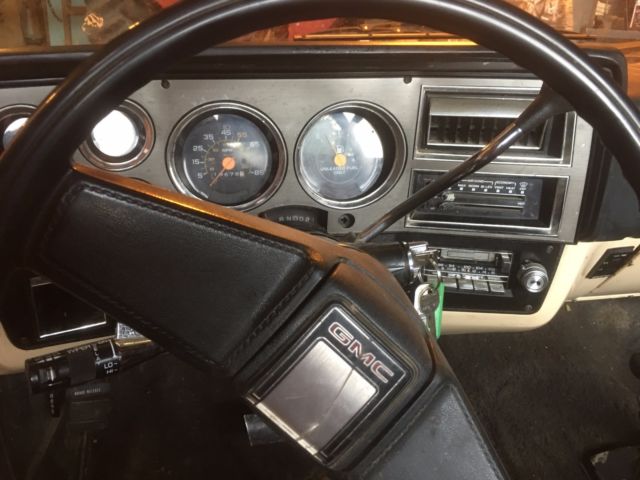 1984 GMC Sierra 1500 2 door