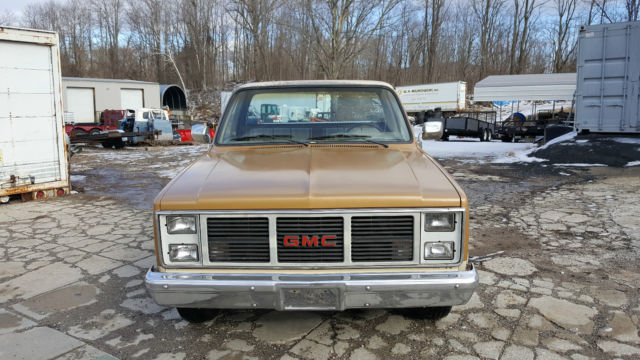 1984 Gold GMC C-10, 2WD  Standard Cab Pickup