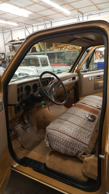 1984 Gold GMC C-10, 2WD  Standard Cab Pickup
