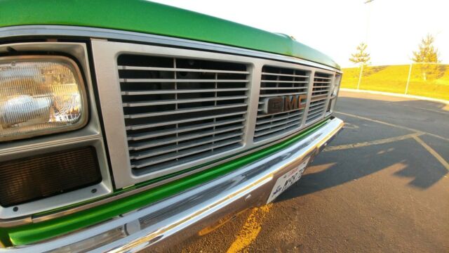 1984 Synergy Green silver metallic Chevrolet C-10 Standard Cab Pickup