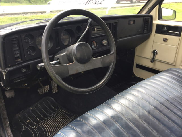 1984 Blue GMC S15